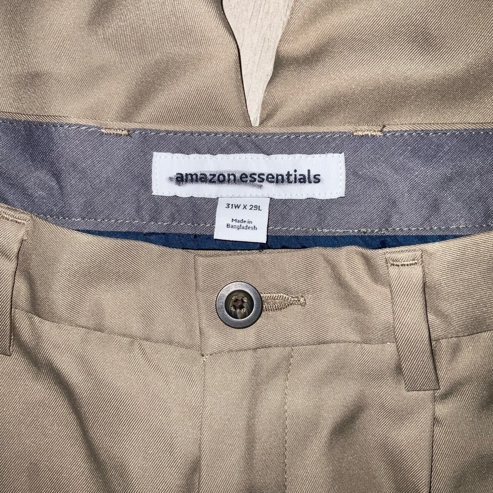 Men's new Amazon essentials khaki Tan Pants size 31 29 - Picture 2 of 4